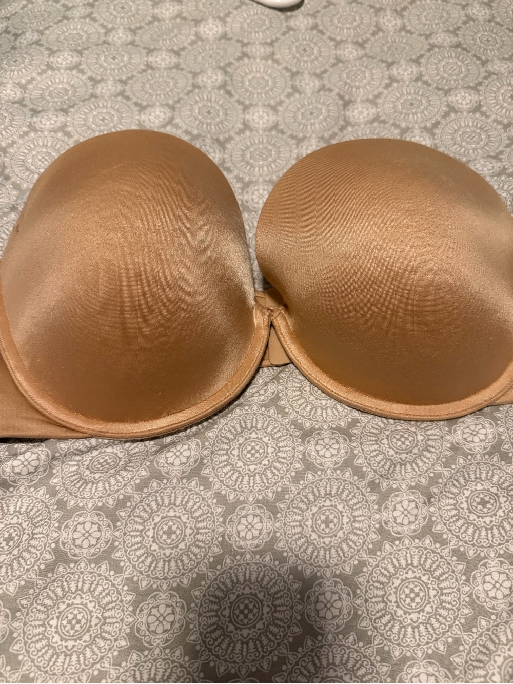 Strapless Smooth Molded Cup Bra - Nude